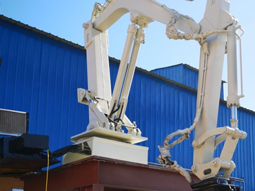 Anvendelse af støbe manipulator foran ovnen